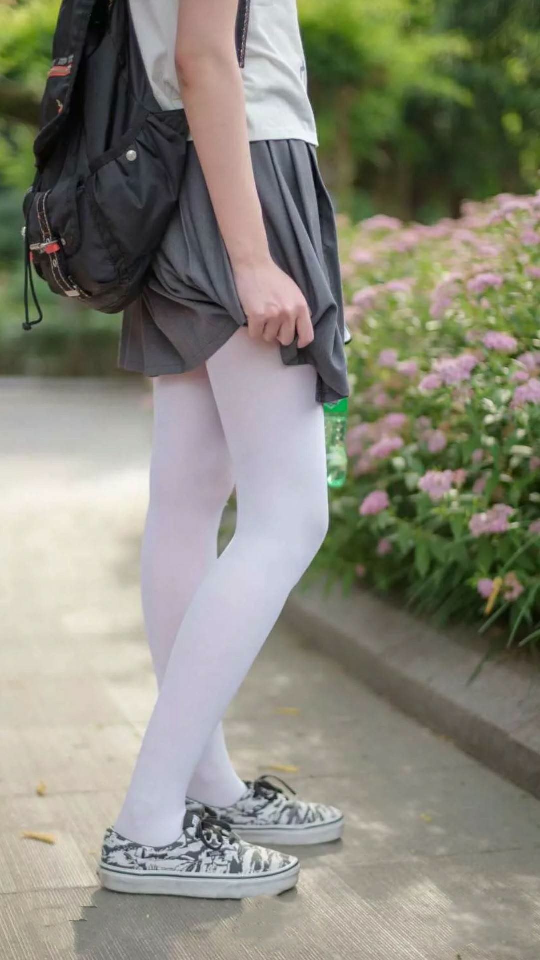 开云-百战征途启新章，帕尔默在巴林夜战的里程碑时刻